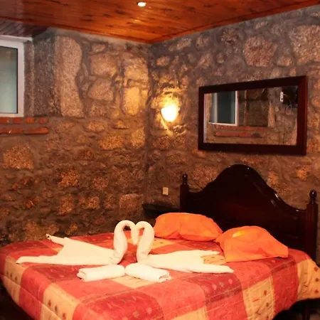 Mikotania Guest house Covilha