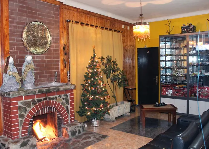 Affittacamere Mikotania 3*